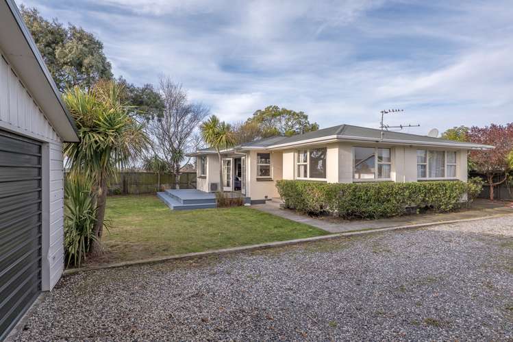 19 Esk Place Aranui_18