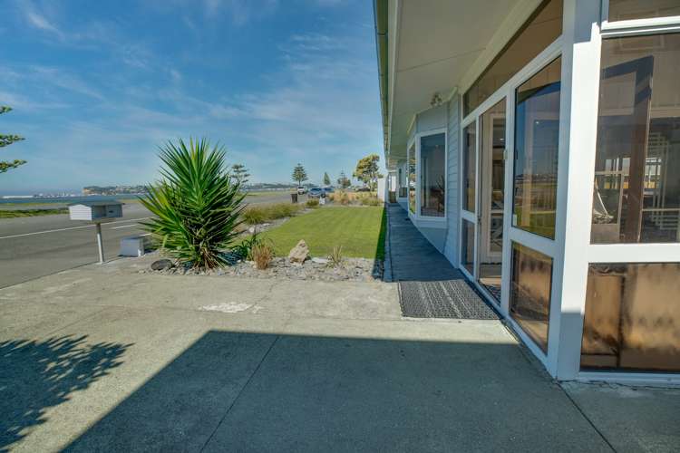 98 The Esplanade Westshore_15