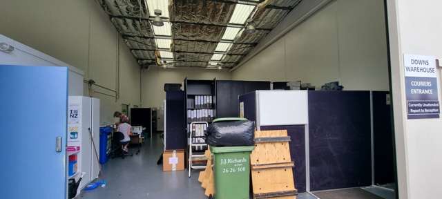 9D Airborne Road Albany_2