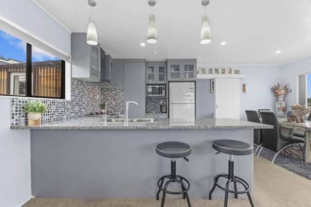 2/86 Alfriston Road Manurewa East_4