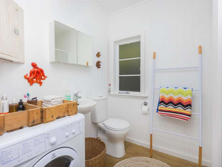 24 Harbour View Road Point Wells_15