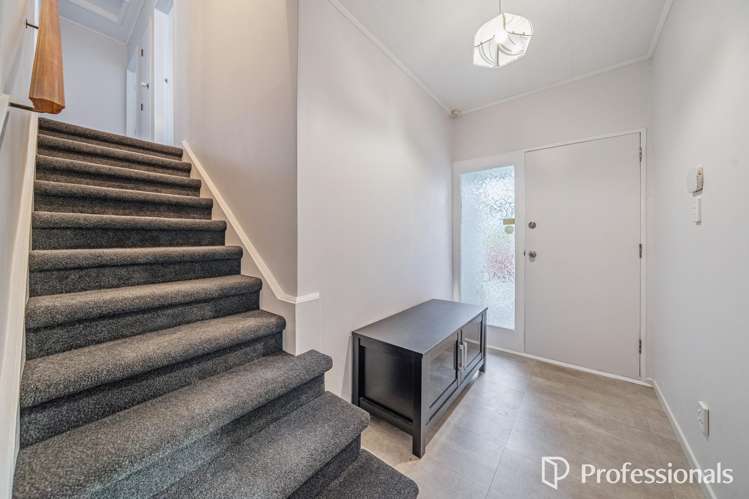 6 Snell Grove Clouston Park_12