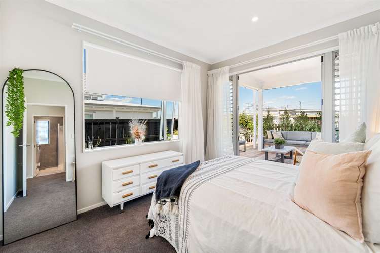 14 Kuku Avenue Red Beach_10