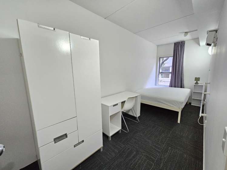 4C/15 Whitaker Place 10015_9