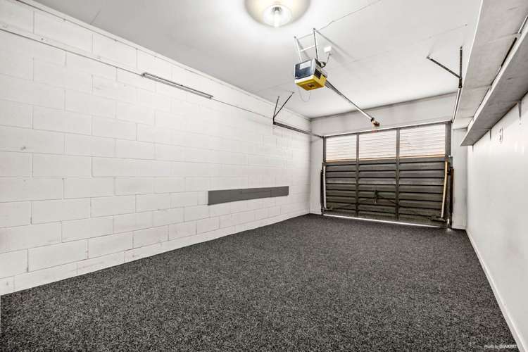 2/50 Luton Avenue Sunnyhills_11