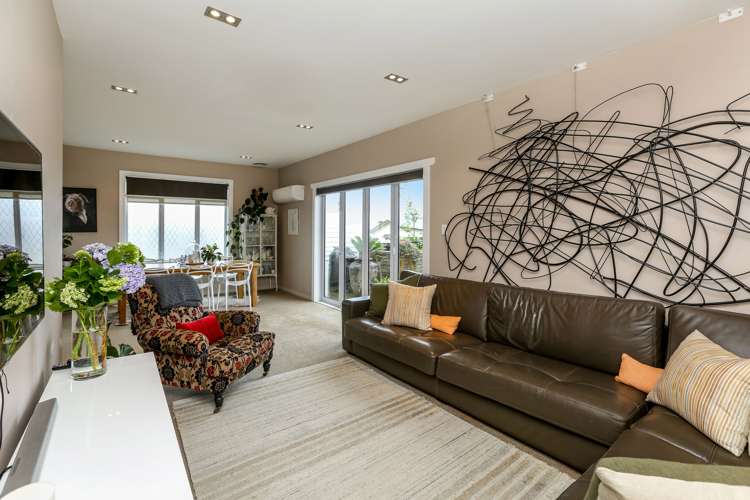 70 Lemon Street New Plymouth Central_11