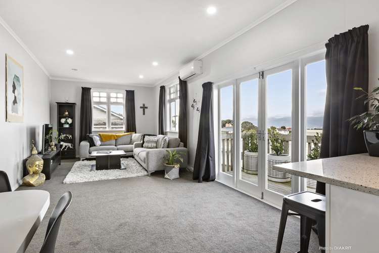 22 Mandalay Terrace Khandallah_2