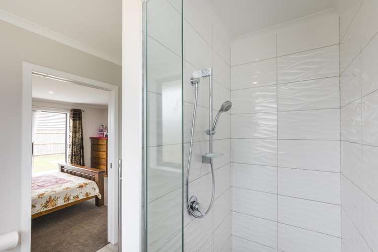 4 Cyprus Place Fitzherbert_9