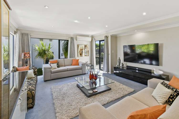 16 Lobelia Rise Goodwood Heights_27