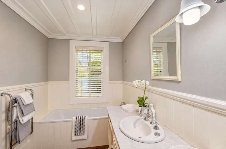 11A MacMurray Road Remuera_16