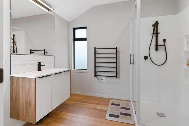 13 Cypress Lane Balclutha_11