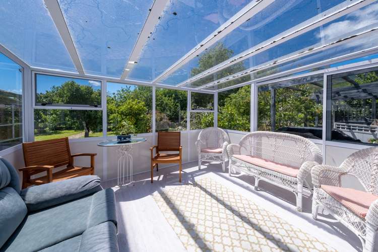 215a Waikawa Road Waikawa_2