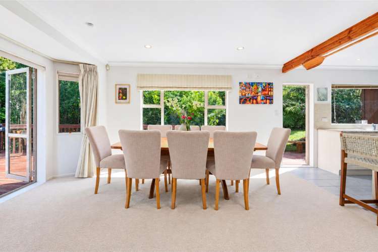6 Chenery Road Red Beach_8