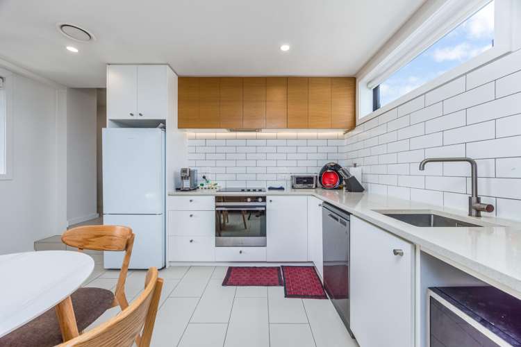 305/30 Enfield Street Mount Eden_9