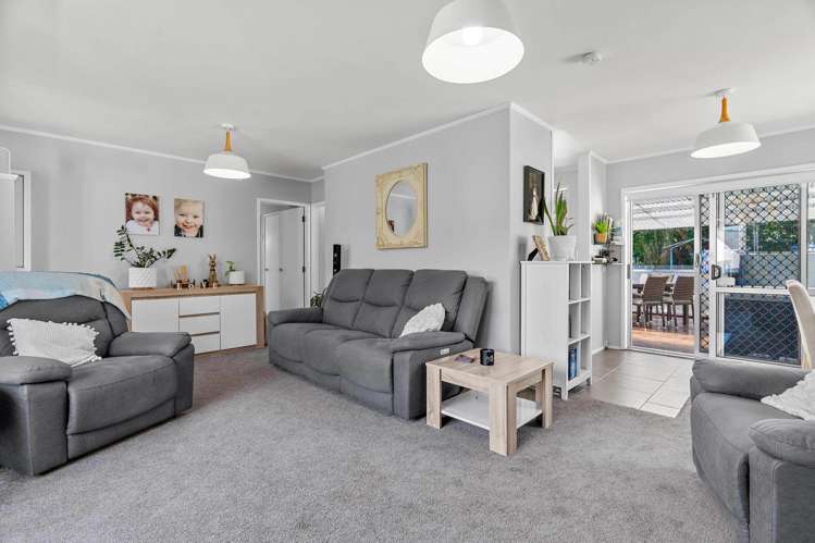 42 Resolution Road Welcome Bay_8