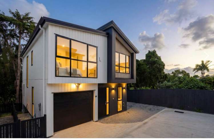 11D Norman Lesser Drive St Johns_20
