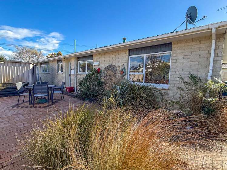 65 Park Road Carterton_16