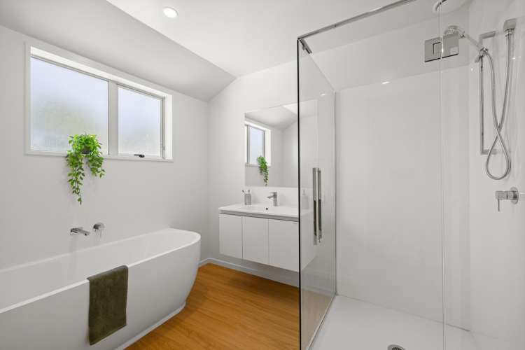 9 Shearwater Drive Woolston_17