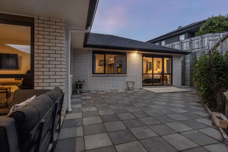 14 Schooner Drive Whitby_18