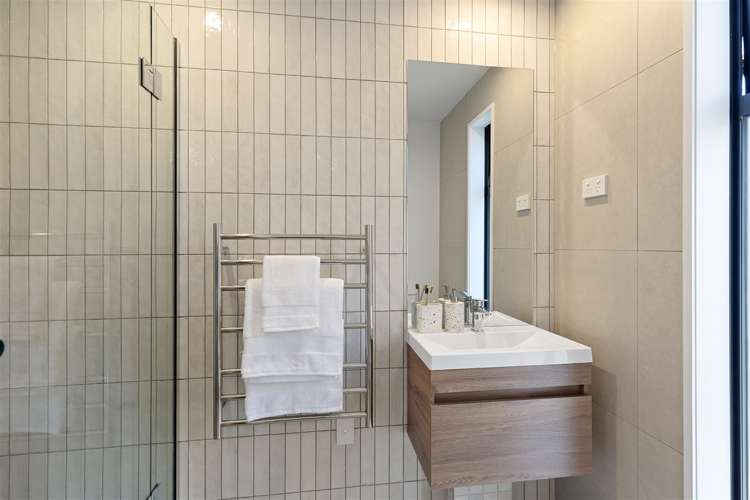 83a Browns Road Saint Albans_14