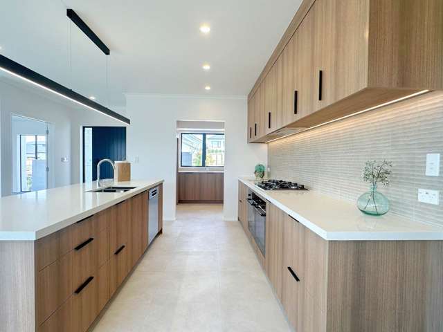 16 Tukutata Crescent Milldale_4