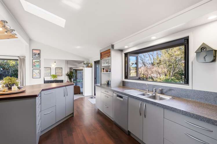 11 Armstrong Grove Hilltop_4