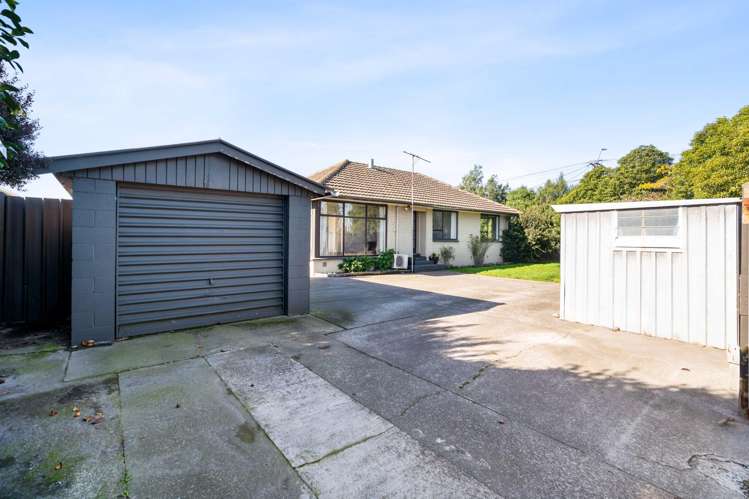 2a Skerten Avenue Hornby_14