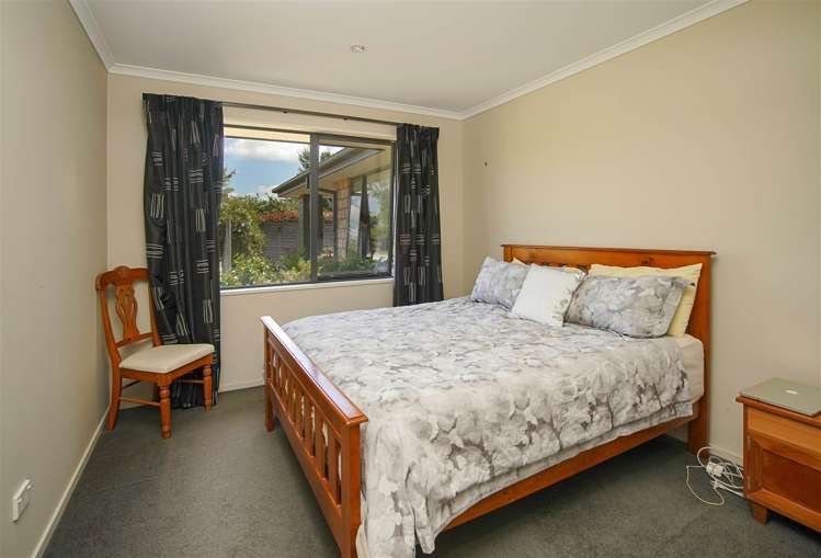 6 Willowside Place Amberley_24