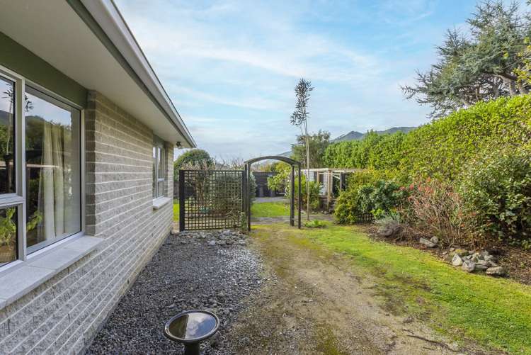 11b Graham Grove Waikanae_16