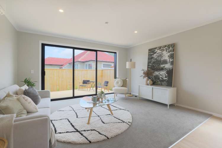 1105b High Street Taitā_5