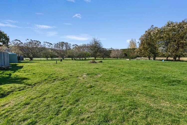 1334 Riversdale Waikaia Road Riversdale_26