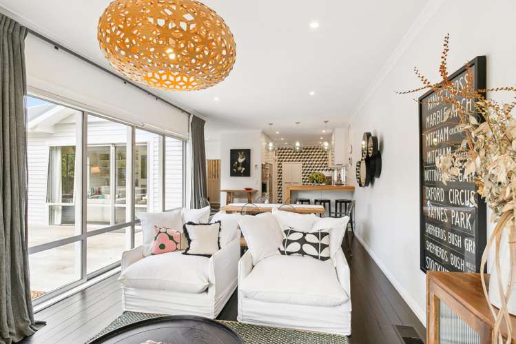 8 Lochiel Road Khandallah_21