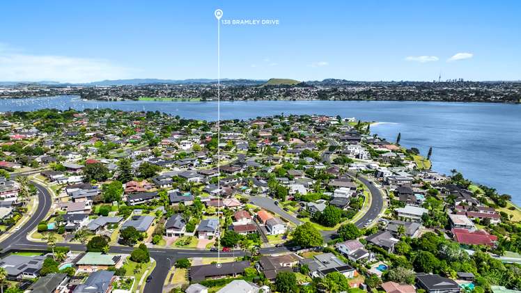 138 Bramley Drive Farm Cove_8