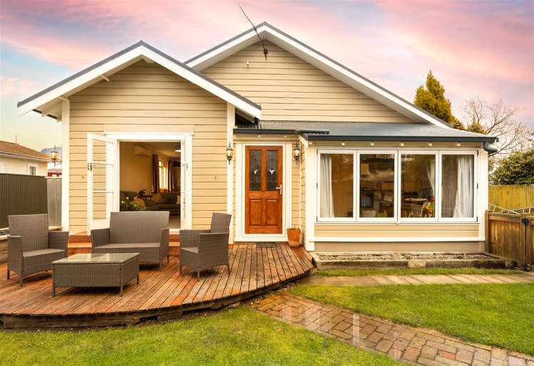 7 Linton Street Mayfield_20