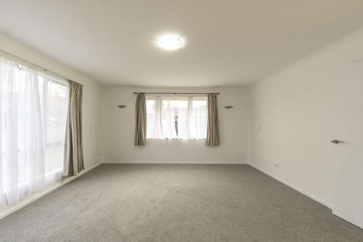60 Farringdon Avenue Rototuna North_7