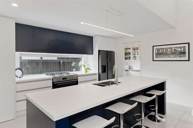 10 Eleanor Lane Casebrook_8