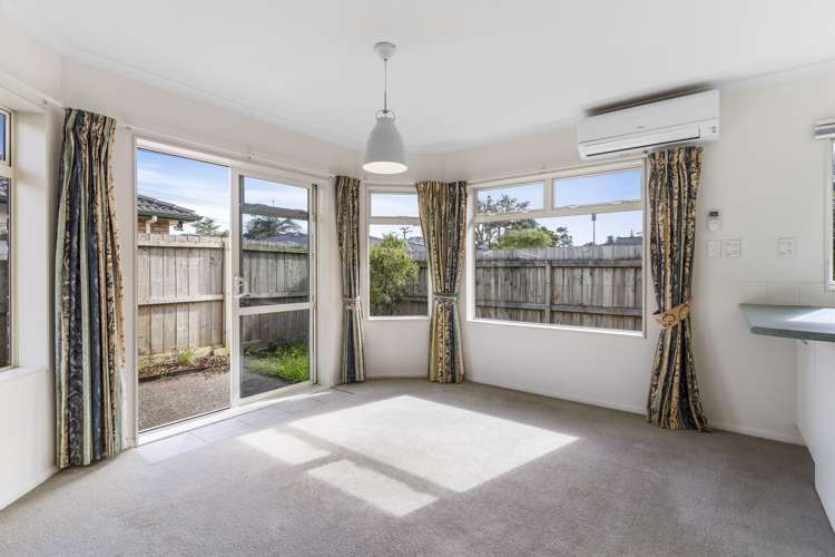 1/64 Riverside Road Orewa_9