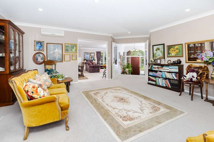 44 Limousin Place Grandview Heights_7