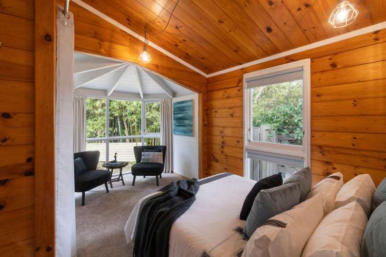 18 Easter Parade Glen Eden_13