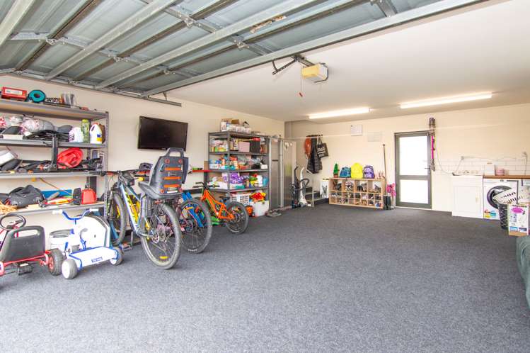 39 Dalfield Place Highbury_19