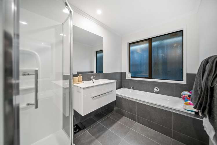 5a Pukaki Road Mangere_12