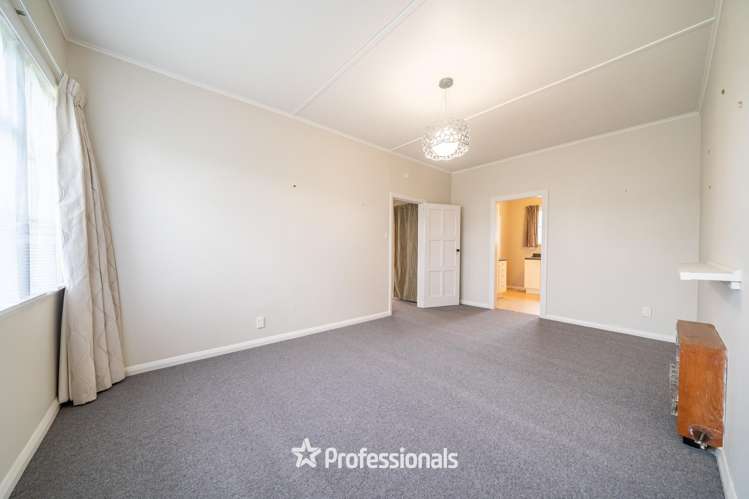 161 Whites Line East Waiwhetu_7