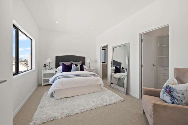 1/1 & 2/1 Dromorne Road Remuera_9