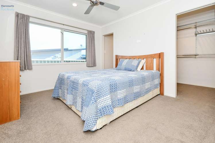 21a/8 Village Place Tuakau_11