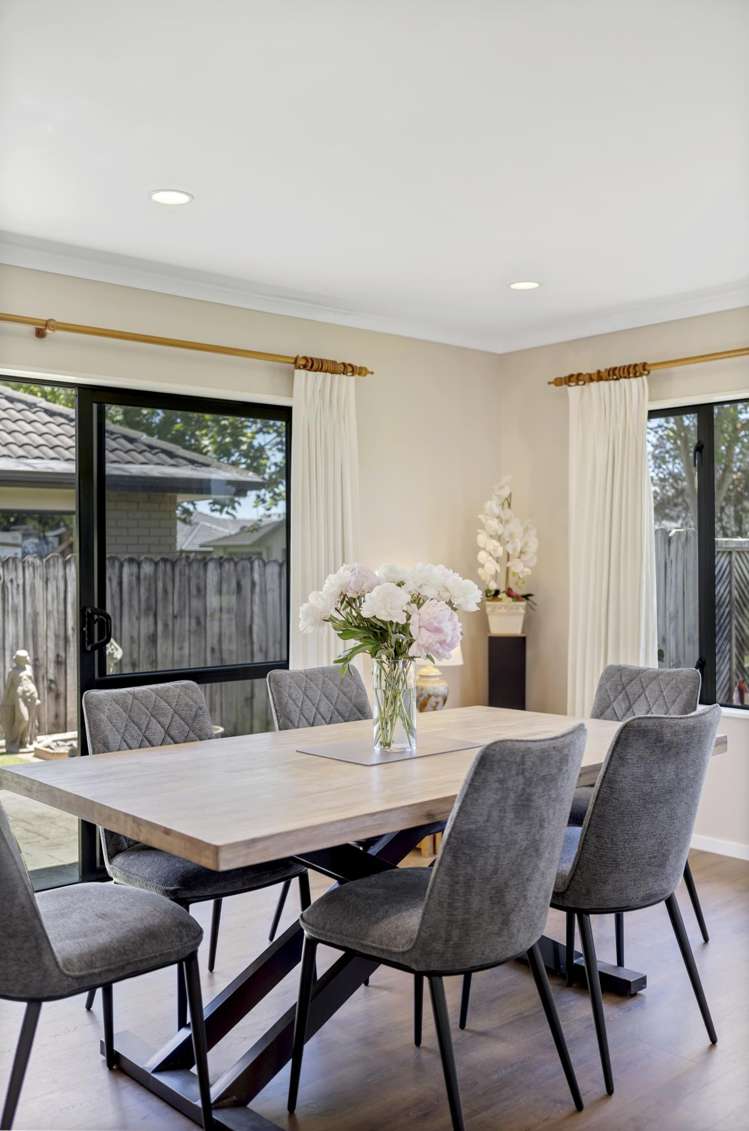 17 Macnean Drive East Tamaki Heights_16