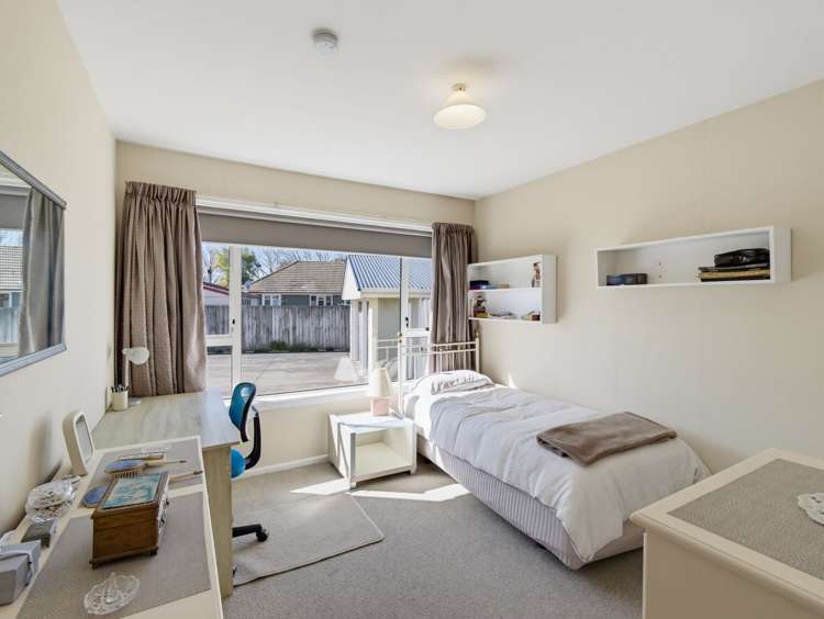 332 Memorial Avenue Burnside_17