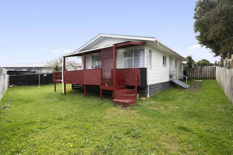 2/11 Dunstan Place_0