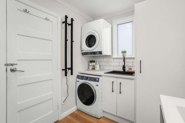 140 Waiwhetu Road Waterloo_20