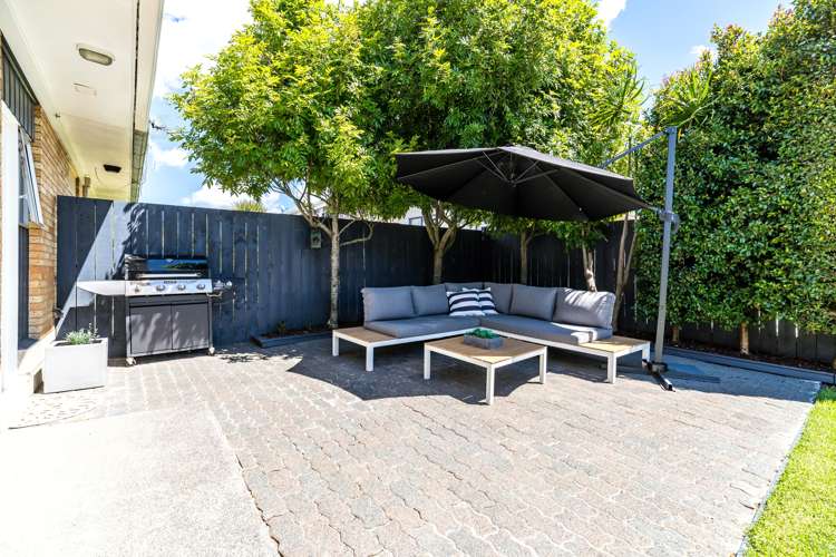 1b Karaka Street New Lynn_14