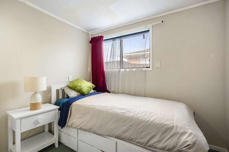 2/18 Drome View Place Beach Haven_16